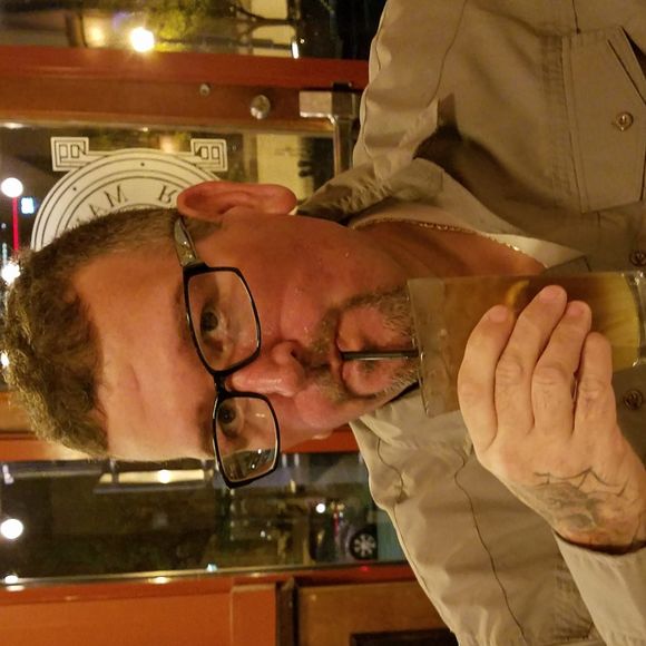 Meet your Posher, Keith - Picture 1 of 1